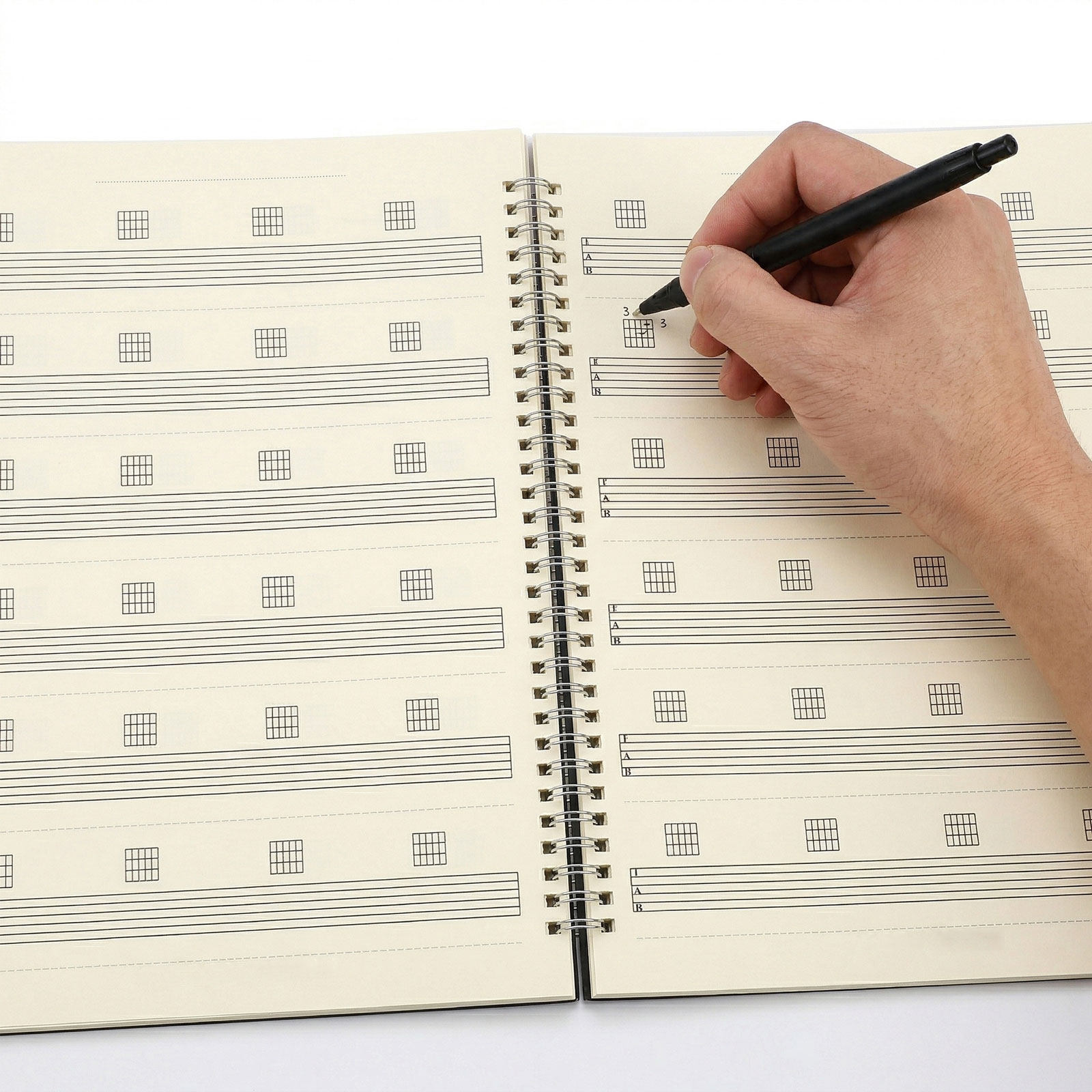 2 quaderni per partiture di ch - Blank Sheet Music Notebook recensione e prezzo