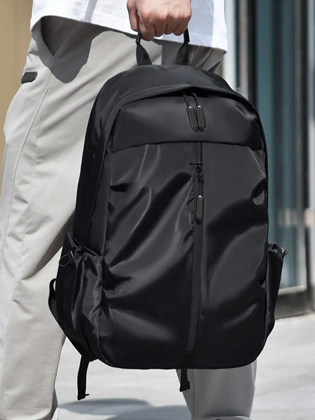 Zaino unisex in nylon, in stil - Books recensione e prezzo